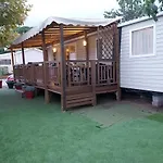 Location Mobile Home 6 Personnes A Frejus