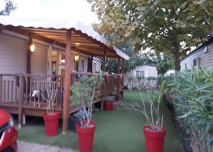 Location Mobile Home 6 Personnes A Frejus