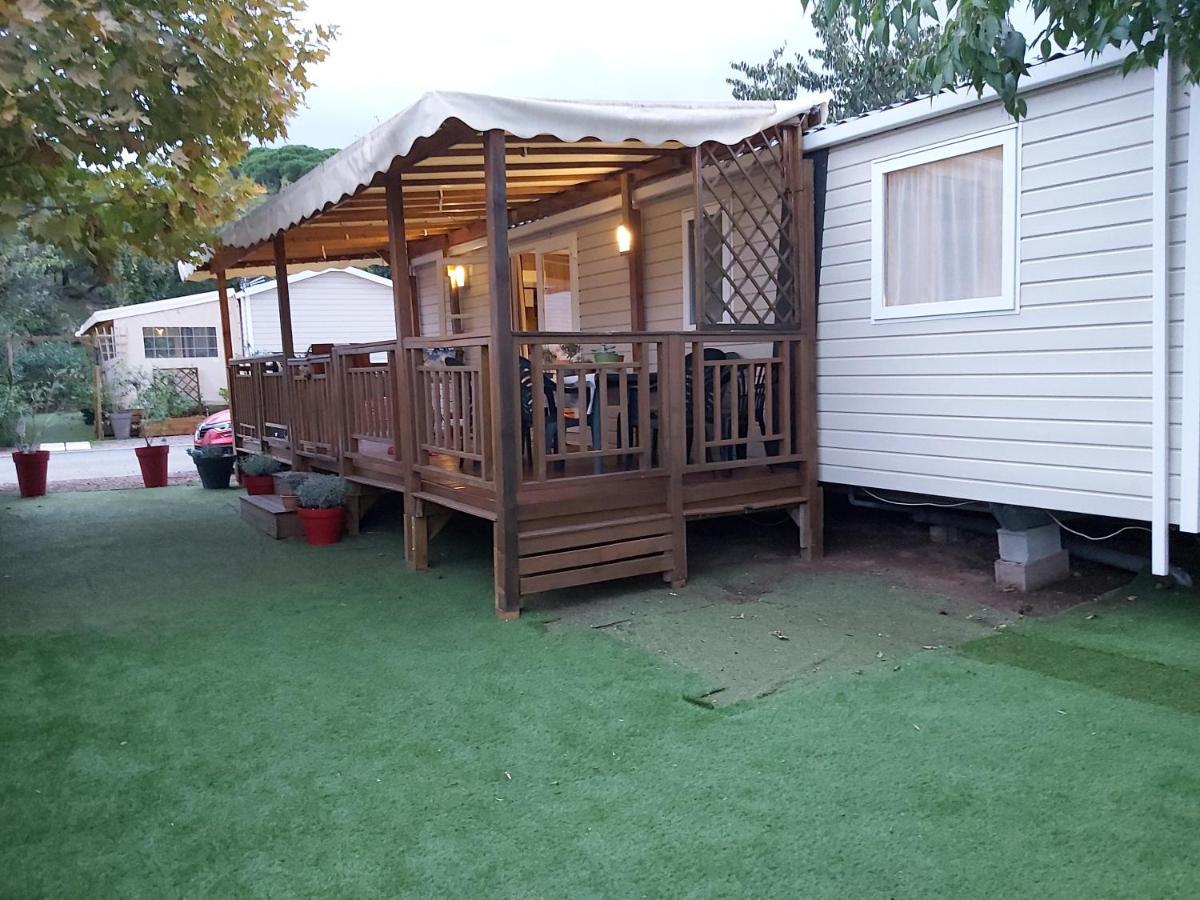 Camping Location Mobile 6 Personnes A *